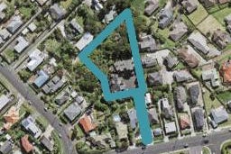 2/112 Coronation Road, Hillcrest, Auckland