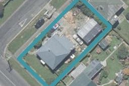11 Station Road, Sawyers Bay, Port Chalmers