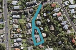 2/1 City View Terrace, Birkenhead, Auckland