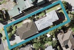 2/31 McCrystal Avenue, Bucklands Beach, Auckland