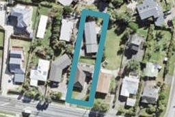 2/159 Carlisle Road, Northcross, Auckland