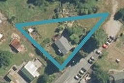 17 Camp Street, Kaniere, Hokitika