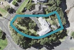 1/1 Marine Parade, Mellons Bay, Auckland