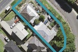2/83 Archers Road, Hillcrest, Auckland