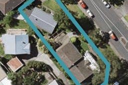 1/138 Sunset Road, Unsworth Heights, Auckland