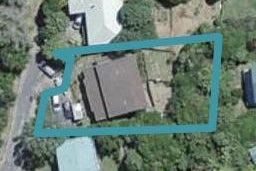 1/8 Emily Way, Karori, Wellington