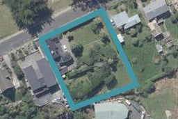 30 Bedford Parade, Brighton, Dunedin