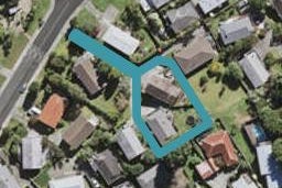 1/129 Spinella Drive, Bayview, Auckland