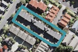 13/44 Fields Parade, Oteha, Auckland