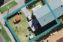 1 Seacombe Road, Point Chevalier, Auckland