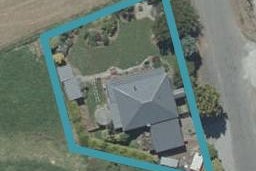 9 Nichols Road, Momona, Outram