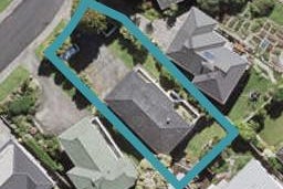 11 Hume Drive, Hillcrest, Auckland