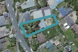 21 Miles Crescent, Newlands, Wellington