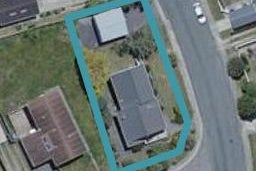 65 Guadeloupe Crescent, Grenada Village, Wellington