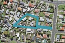 4/186 Rathgar Road, Henderson, Auckland