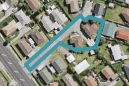 1/221 Waitemata Drive, Ranui, Auckland