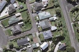 2 Barry Lane, Ferndale, New Plymouth