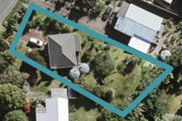 12 Kennedy Road, Surfdale, Waiheke Island