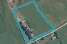 122 Chamberlains Road, Christchurch