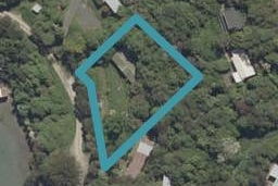 74 Bay Road, Purakaunui, Port Chalmers