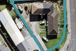 2/263 Blockhouse Bay Road, Avondale, Auckland