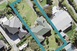 166 Cliff View Drive, Green Bay, Auckland
