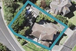 2/88 Pah Road, Cockle Bay, Auckland