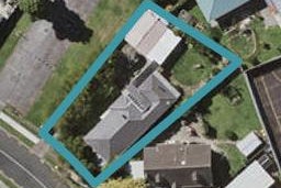 82 Edgewater Drive, Pakuranga, Auckland