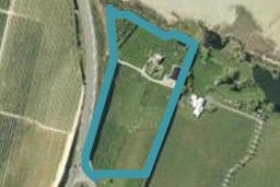 1 Apple Valley Road East, Mahana