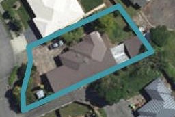 43 Maple Crescent, Richmond