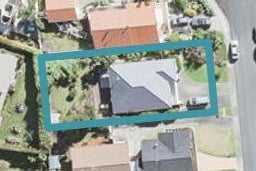 31 John Dee Crescent, Red Beach, Red Beach