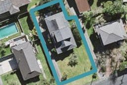 7 Island Bay Road, Beach Haven, Auckland