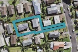 2/5 Jumento Place, Unsworth Heights, Auckland