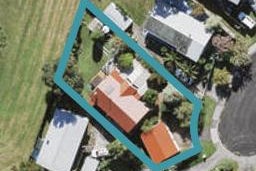 17 Moxham Grove, Massey, Auckland