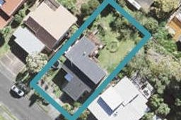 18 Robin Lane, Browns Bay, Auckland
