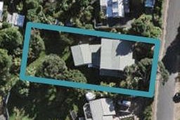 37 Jellicoe Parade, Surfdale, Waiheke Island