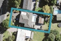 11 Castleford Street, Green Bay, Auckland