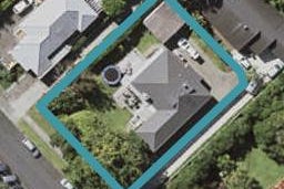 27 Lake Pupuke Drive, Takapuna, Auckland