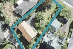 19 John Dee Crescent, Red Beach, Red Beach
