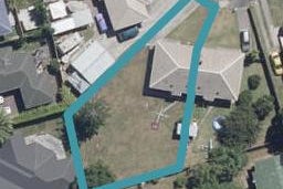 12 Watts Crescent, Hamilton East, Hamilton
