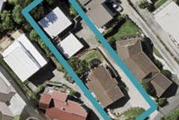 1/122 Sunset Road, Unsworth Heights, Auckland