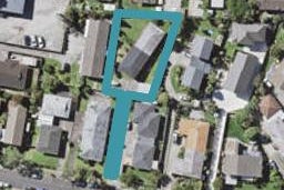 1/8 Ballater Place, Highland Park, Auckland