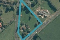 2001 Te Pahu Road, Whatawhata