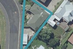 82 County Road, Kaikorai, Dunedin