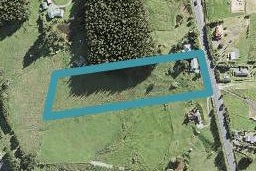 1852 East Coast Road, Albany