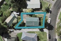 22 Lyford Crescent, Sunnynook, Auckland