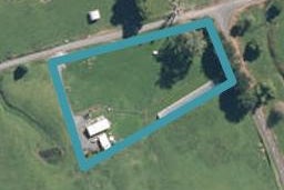 15 Whenuakura Road, Matiere