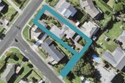 1/47 Litten Road, Cockle Bay, Auckland