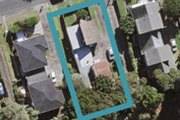 2/29 Moore Street, Hillcrest, Auckland