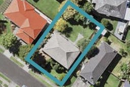 4 Hedge Row, Sunnyhills, Auckland